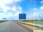 Sur l'autoroute menant à El Jadida, à 90 Km de Casablanca.