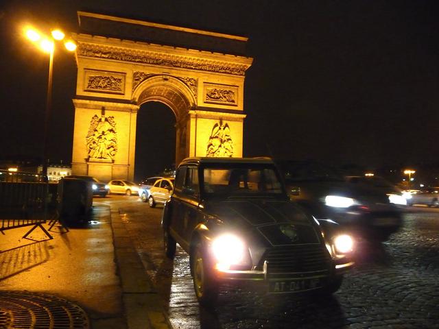 Paris by night avec la Dyane Caban du Club ! (2)