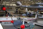 Nous avons fait un arrêt à Duxford au nord de Londres pour visiter le plus grand musée aéronautique d'Europe.